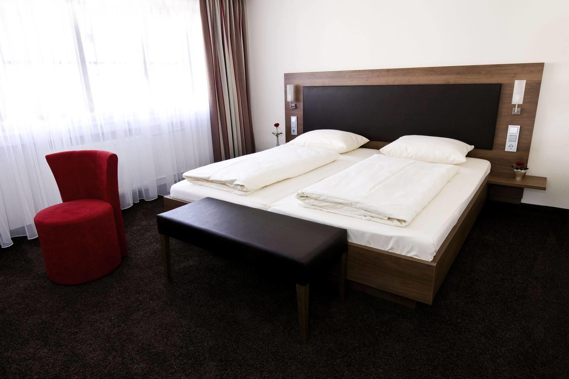 Hotel Schwanen Kongen Ngoại thất bức ảnh