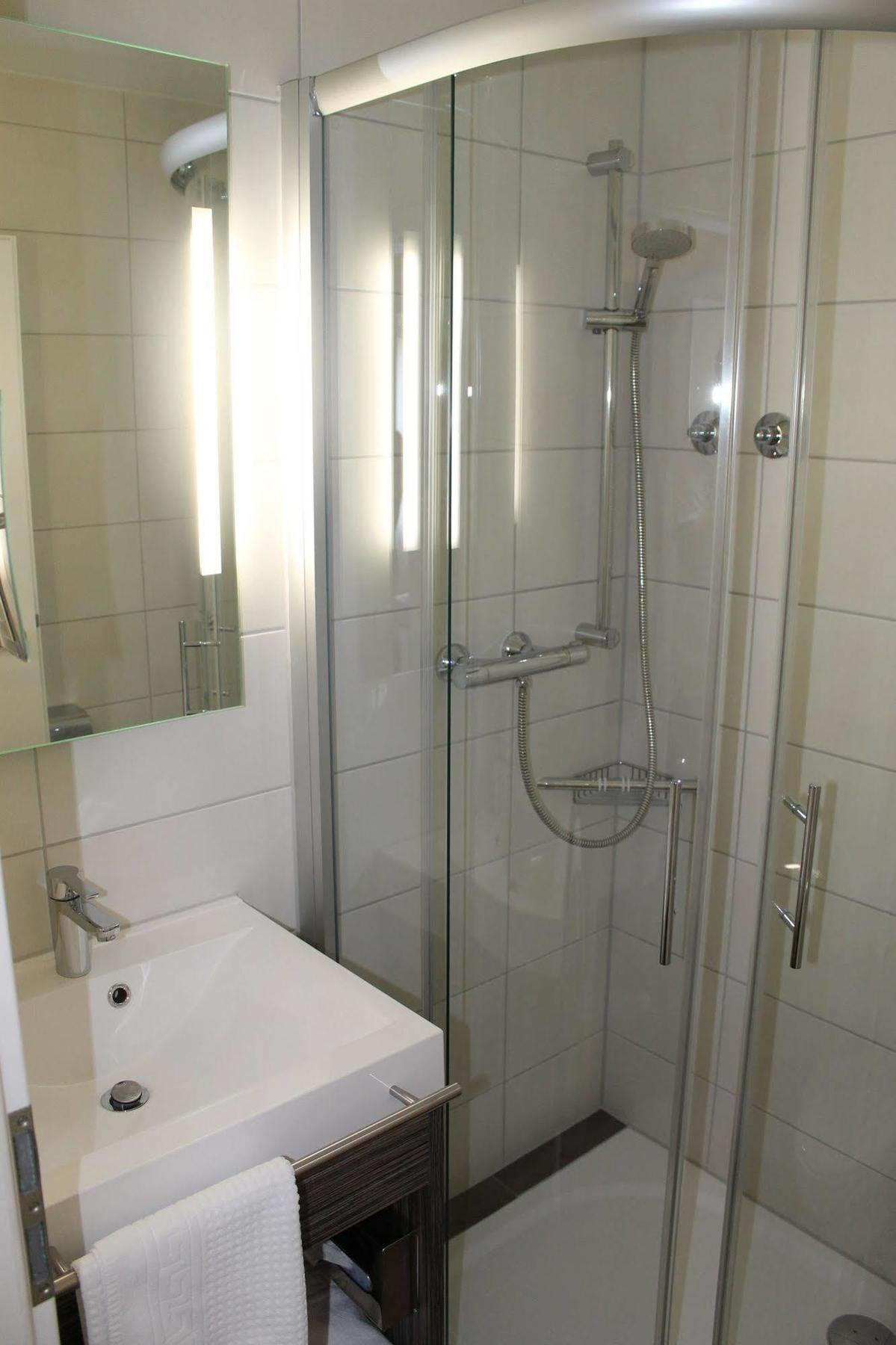 Hotel Schwanen Kongen Ngoại thất bức ảnh